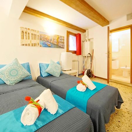 Campo San Polo Apartment Rialto Veneza Exterior foto