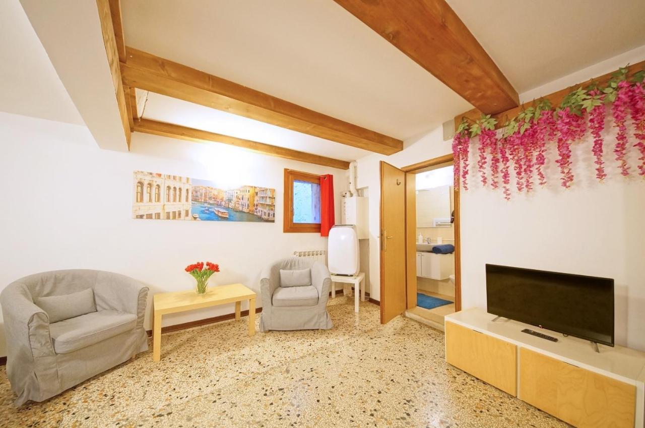 Campo San Polo Apartment Rialto Veneza Exterior foto