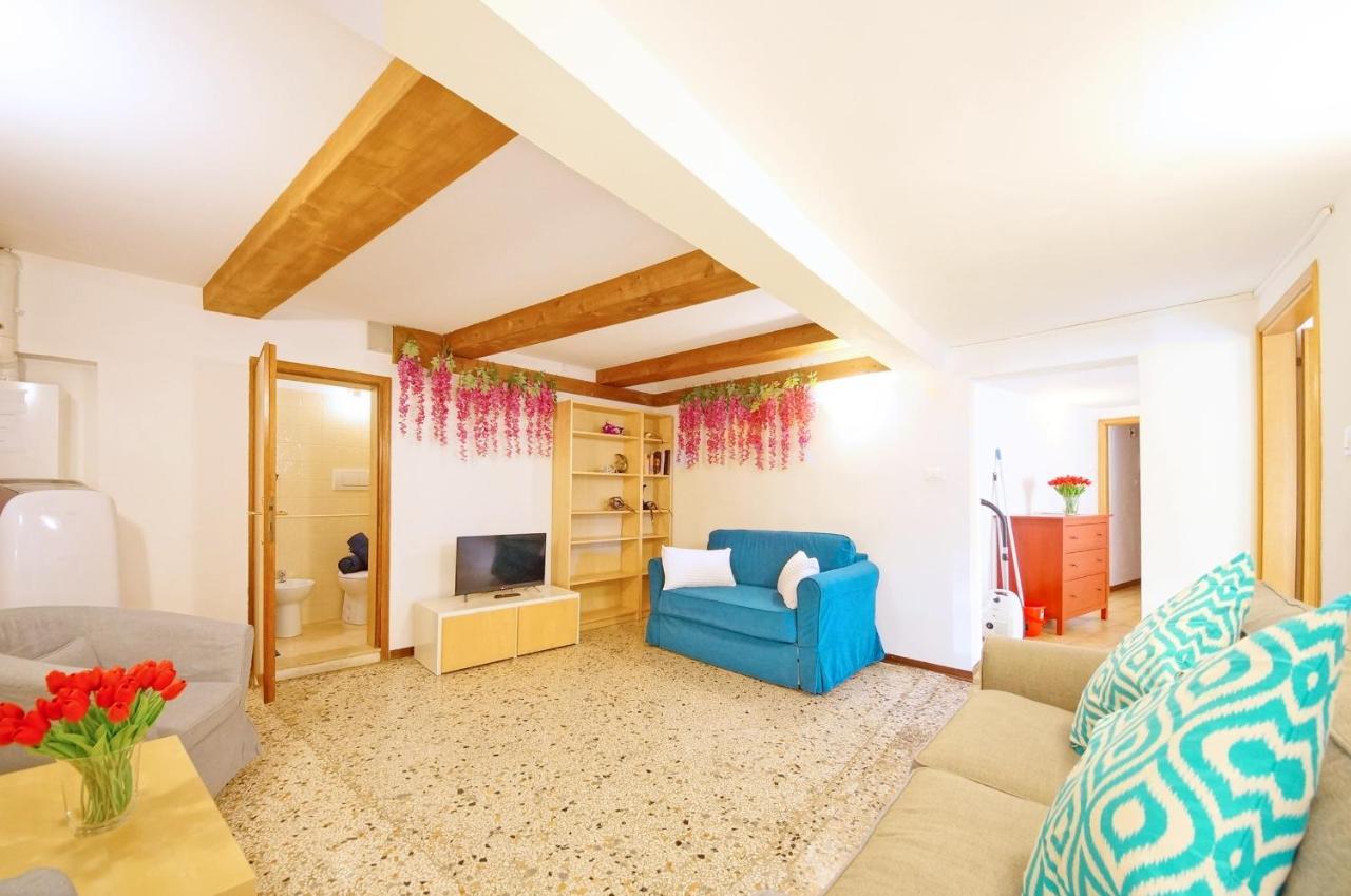 Campo San Polo Apartment Rialto Veneza Exterior foto