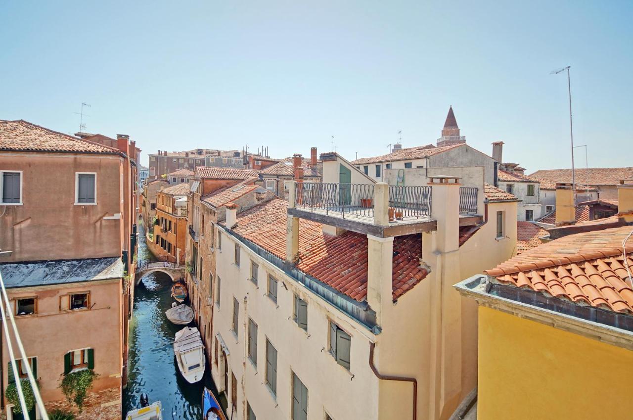 Campo San Polo Apartment Rialto Veneza Exterior foto